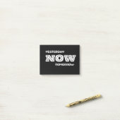 Gestern morgen post-it klebezettel (Auf Schreibtisch)