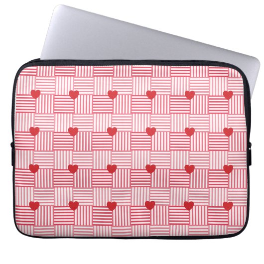 Gestreifte Herzen Patchwork-Muster Laptopschutzhülle (Vorderseite)