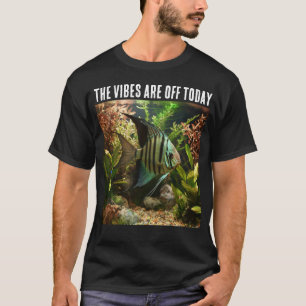 Gestreifter Altum-Skalar im heimischen Aquarium T-Shirt