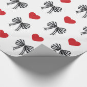 Gestreifter Bogen und Herz Geschenkpapier (Ecke)