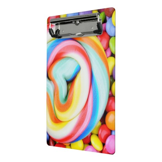 Gestreifter Lutscher und mehrfarbige Smarties Mini Klemmbrett (Gewinkelt2)