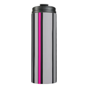 Gestreifter schwarzer rosa und grauer thermischer thermosbecher