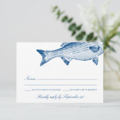 Gestreiftes Bass Fishing-Thema Elegante Hochzeit RSVP Karte (Stehend Vorderseite)