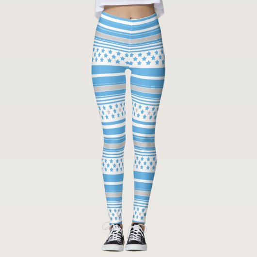 Gestreiftes Himmelblau-Muster mit Sternen Leggings (Vorderseite)