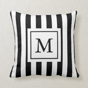 Gestreiftes mit Monogramm Kissen