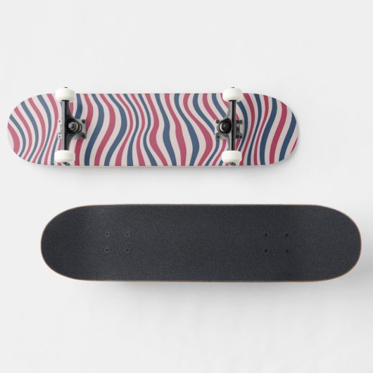 Gestreiftes Muster 2 Skateboard (Horizontal)
