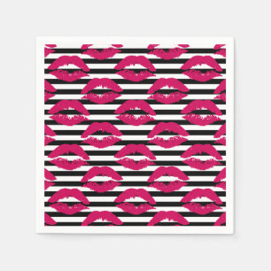 Gestreiftes Muster des Lippenstift-Kuss-B&W Serviette