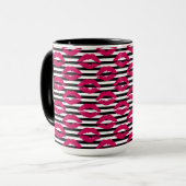 Gestreiftes Muster des Lippenstift-Kuss-B&W Tasse (Vorderseite Links)