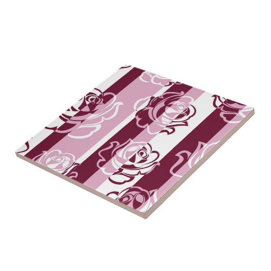 Gestreiftes Muster mit Rosen Fliese (Seite)