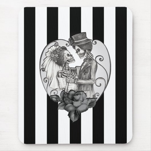 Gestreiftes Skelett Liebespaar Hochzeitstanz Mousepad (Vorne)