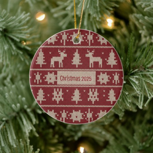 Gestricktes Pullover-Muster Klassisches Rot & Crem Keramik Ornament (Baum)
