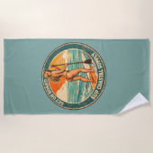 Get On Board SUP Pinup Paddleboard Retro Surf Shop Strandtuch (Vorderseite)