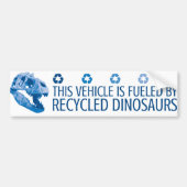 Getankt durch gerecycelte Dinosaurier - Blau Autoaufkleber (Vorne)