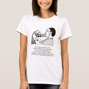 Getigerte Katze und Nachricht T-Shirt