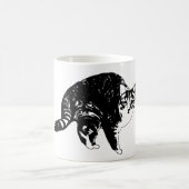 Getigerte Katze unter festlichen Lichtern Kaffeetasse (Mittel)