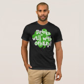Getränke gut mit anderen T-Shirt (Vorne ganz)