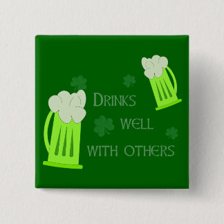Getränke St. Patricks Tagesquellen Knopf hervor Button