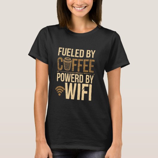 Getränkt durch Kaffee mit WiFi-Funny-Kaffee-Techni T-Shirt (Vorderseite)