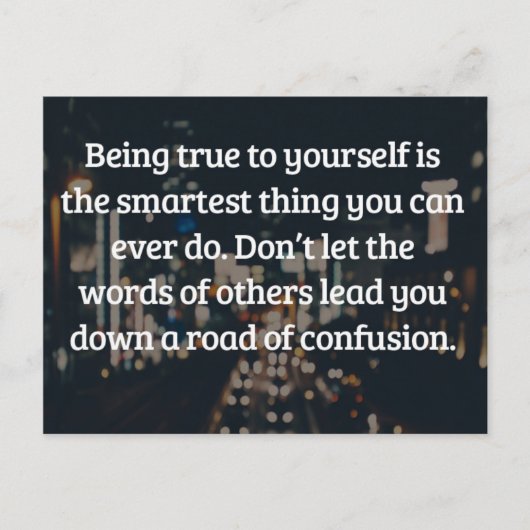 Getreu Ihrem eigenen Zitat Postkarte (Vorderseite)