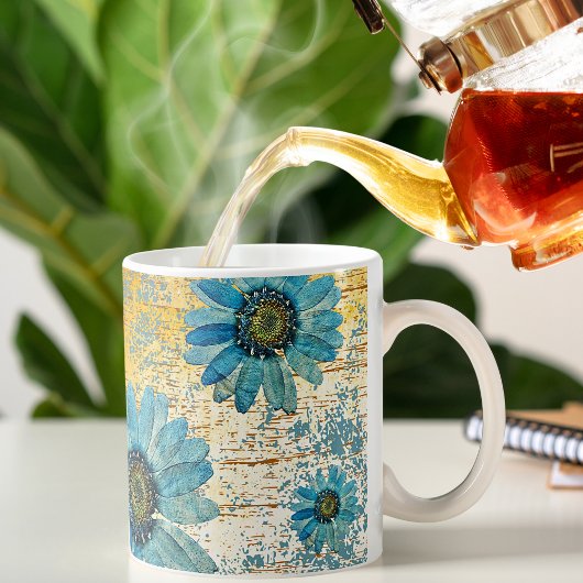 Getrocknete blaue Milchsorten auf Ocker-Blume Zita Kaffeetasse