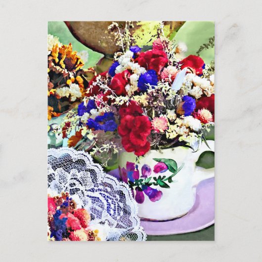 Getrocknete Blume in Teacups Postkarte (Vorderseite)