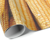 Getrockneter Mais, der gestapelt wurde. Geschenkpapier (Rolleneckpunkt)