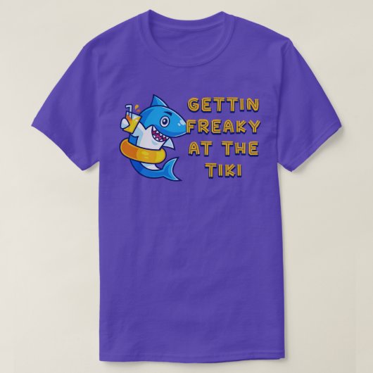Gettin Freaky bei der Tiki Funny Graphic Novelty 1 T-Shirt (Design vorne)