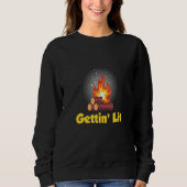 Gettin' Lit Camping Bonfire Sweatshirt (Vorderseite)