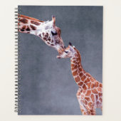 Getty Images | Mutter und Baby Giraffe Planer (Vorderseite)