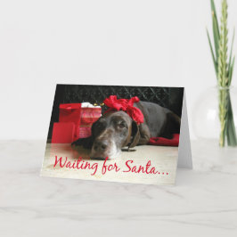 gewartet für Santa-Zeiger und Geschenke am Kamin Feiertagskarte