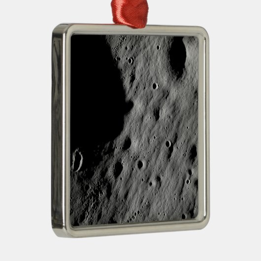 Gewässer Silbernes Ornament (Rechts)