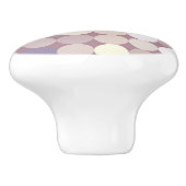 Gewebe kreist abstraktes Muster ein Keramikknauf (Seitenansicht)