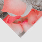 Gewebepapier mit Herz- und Rose-Blättern Seidenpapier (Ausschnitt)