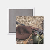Gewehr, militärische Abdeckung und Kantine Magnet (Vorderseite/Rückseite)