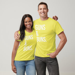 Gewehre und Brötchen T-Shirt