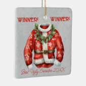 Gewinner! Gewinner! Bester Ugly Sweater von 20xx Keramikornament (Rechts)