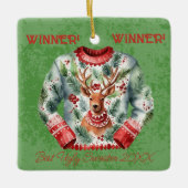 Gewinner! Gewinner! Bester Ugly Sweater von 20xx Keramikornament (Vorderseite)