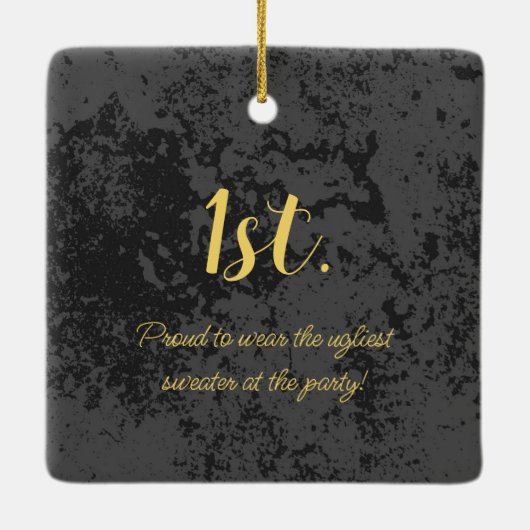 Gewinner! Gewinner! Bester Ugly Sweater von 20xx Keramikornament (Rückseite)