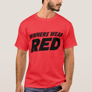 Gewinner tragen Red T-Shirt