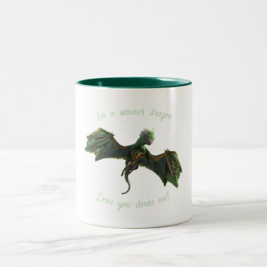 Gewinnerdrache Zweifarbige Tasse (Mittel)