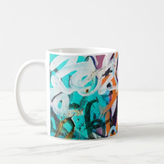 gewitterte Betonmauer, grune Textur. Kaffeetasse (Links)