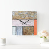 Gewitterte Holzplanks Quadratische Wanduhr (Zuhause)