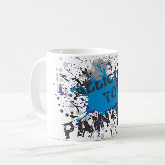Gewöhnt zu Paintball 2 - blaue platsche Tasse (Vorderseite Links)