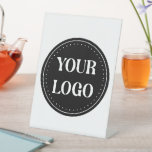 Gewohnte Hochzeit, Elegant, Geschenke zum Jahresta Sockelschild<br><div class="desc">Feiern Sie Ihre besonderen Momente mit unseren maßgeschneiderten Hochzeitsgeschenken und Jubiläumsgeschenken, die elegant und zeitlos gestaltet sind. Jedes Stück ist gedanklich personalisiert, um einen einzigartigen Sake zu schaffen, der die Liebe und die Erinnerungen, die Paare teilen, einfängt. Ob Sie luxuriöse Hochzeitsgeschenke, personalisierte Jubiläumsgeschenke oder handgefertigte Pfannkuchen suchen, unsere Kollektion bietet...</div>