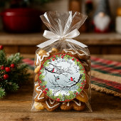 Gewohnte Vögel in schneebedeckten Nadeln Red Berri Runder Aufkleber