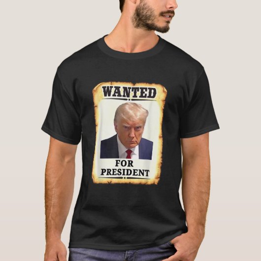Gewollt Donald Trump für Präsident 2024 USA Flag V T-Shirt (Vorderseite)