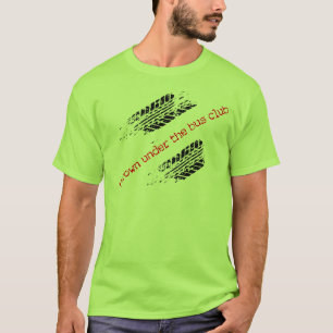 Geworfen unter den Bus-Verein-T - Shirt (2 Seiten)