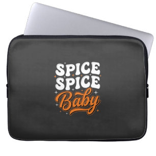 Gewürz Gewürz Baby Halloween Retro-Typografie-Desi Laptopschutzhülle
