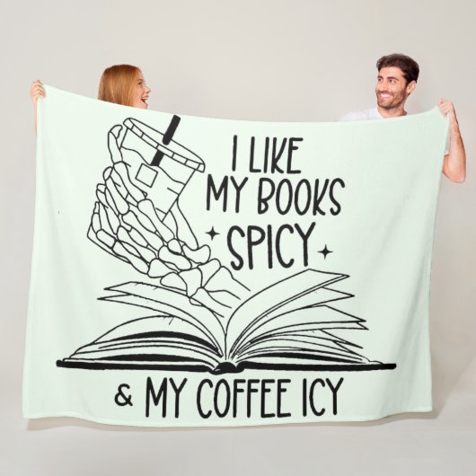 Gewürzbücher und Icy Coffee Fleecedecke (Beispiel)