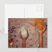 Gewürze auf Löffeln Postkarte (Vorne/Hinten)
